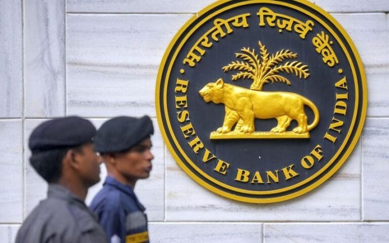 RBI को रूसी भाषा में मिली बम की धमकी, बैंक को उड़ाने की चेतावनी