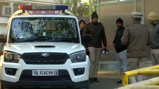 WhatsApp Image 2024-12-14 at 09.42.13_67b4ad6f