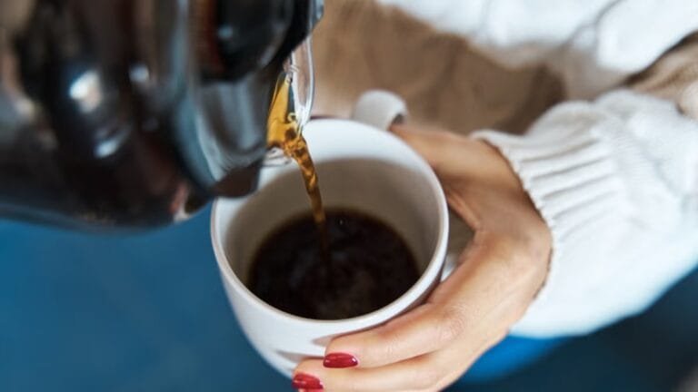 आपकी कप में छिपा है आपकी पर्सनैलिटी का राज, जानें कैसे