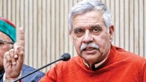 Congress नेता Sandedep Dikshit ने Delhi चुनाव से पहले ओवैसी के सांप्रदायिक बयान पर कसा तंज