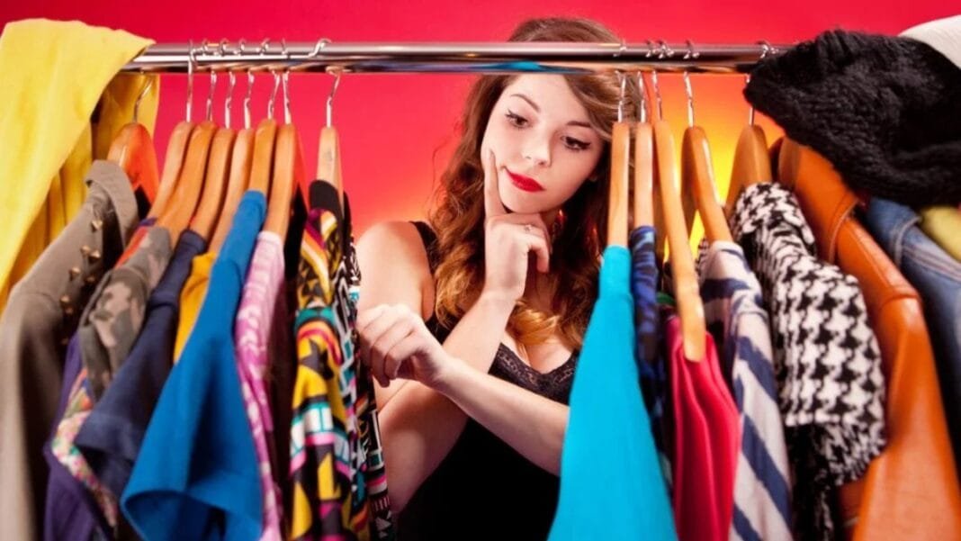 Fashion और Health का कनेक्शन: क्या आप सही कपड़े और जूते पहन रहे हैं?