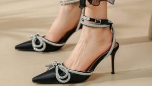 Fashion और Health का कनेक्शन: क्या आप सही कपड़े और जूते पहन रहे हैं?