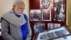 Netaji Subhash Chandra Bose की Jayanti पर PM Modi का आह्वान_ 'विकसित भारत' के लिए एकजुट हों हम सभी