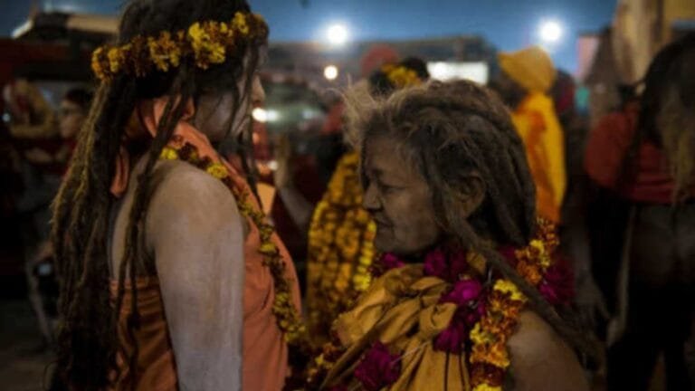 Mahakumbh में महिला नागा साधुओं की अद्भुत परंपरा: शिव भक्ति और कठिन तपस्या का अनोखा संगम