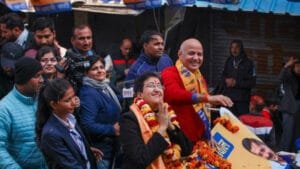 चुनाव से पहले गरमाया माहौल, AAP का फर्जी वोट पर बड़ा आरोप_ आतिशी 14 जनवरी को करेंगी नामांकन