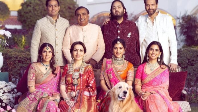 जब वक्त ने पहनी शान: अंबानी परिवार के बेमिसाल घड़ी संग्रह की झलक