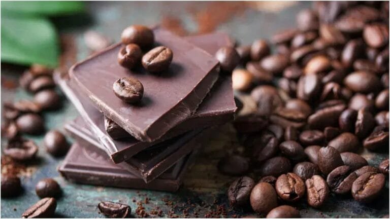 Dark Chocolate : स्वाद के साथ सेहत, आयरन की कमी होगी दूर