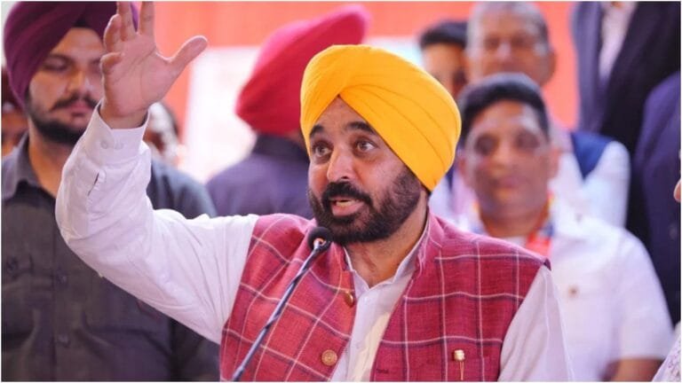 Delhi Elections में हार के बाद Punjab में AAP में हलचल, बड़े बदलाव शुरू