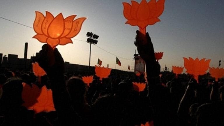 BJP ने 20 फरवरी को शाम की जगह सुबह CM की शपथ लेने का नया समय चुना जानिए क्यों?