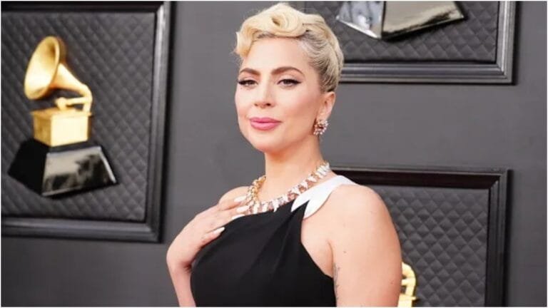 Lady Gaga की Super Bowl परफॉर्मेंस बनी चर्चा का विषय, नई एल्बम 'महेम' की पहली झलक आई सामने