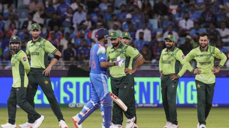 Big defeat of Pakistan Cricket Team: Out of Champions Trophy in their own home