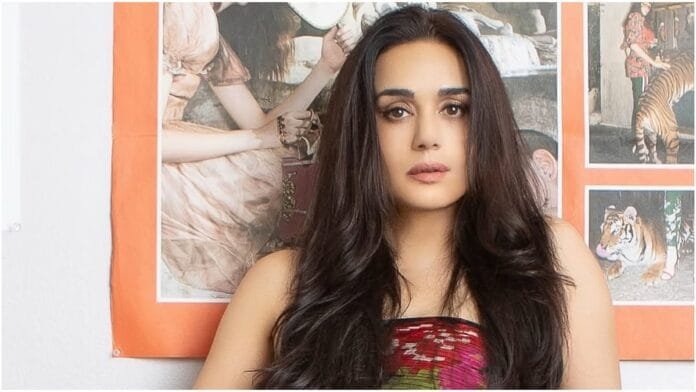 Preity Zinta ने राजनीति में आने से किया साफ इंकार, कहा- 'ना टिकट चाहिए, ना कुर्सी'