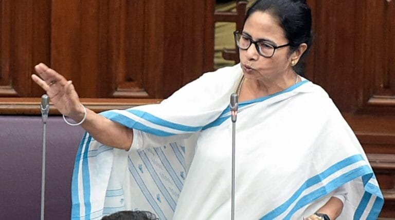 Mamta की “मृत्यु कुंभ” टिप्पणी पर राजनीतिक और धार्मिक नेताओं ने कड़ी आलोचना की