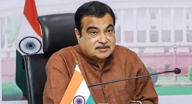 ‘ज्यादा से ज्यादा मुसलमान बनें IAS-IPS अफसर’- Nitin Gadkari
