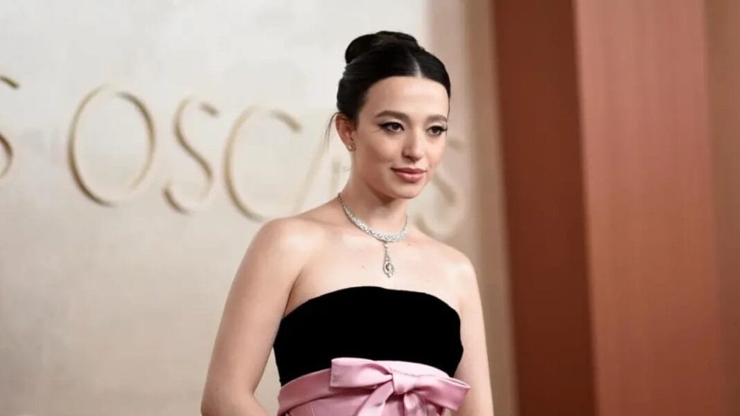 Oscar 2025_ Mikey Madison बनीं बेस्ट एक्ट्रेस, ‘Anora’ के लिए जीता खिताब Oscar 2025: Mikey Madison बनीं बेस्ट एक्ट्रेस, ‘Anora’ के लिए जीता खिताब