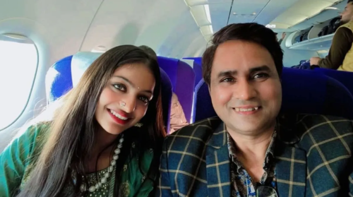 Monalisa के साथ फिल्म बना रहे डायरेक्टर Sanoj Mishra रेप केस में गिरफ्तार