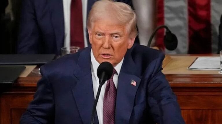 Trump के भाषण में बवाल! Congress में गूंजे 'USA, USA' के नारे, हंगामे के बीच सांसद बाहर