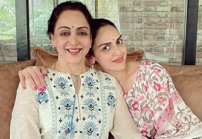 बेटी ईशा देओल ने बताया कि हेमा मालिनी ने डिब्बी में भरे नुस्खे का हर दिन उपयोग किया