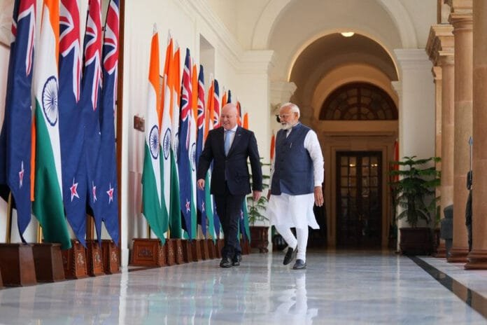 PM मोदी से मिले क्रिस्टोफर लक्सन