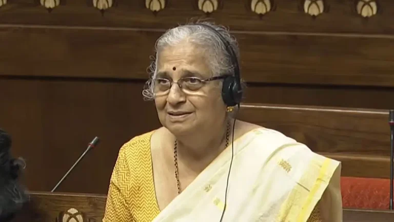 Sudha Murthy ने जताया त्रि- भाषा नीति पर अपना समर्थन