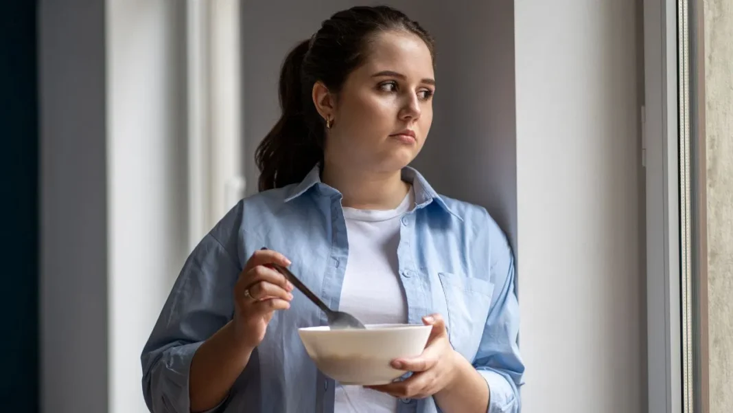 wrong-food-habits-that-can-cause-weight-gain