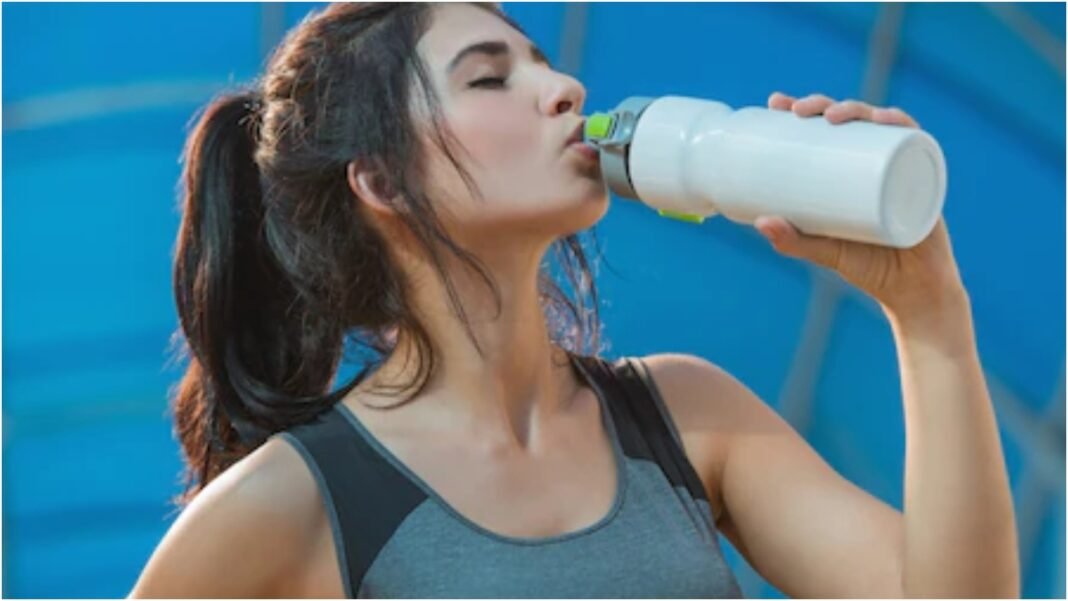 गर्मी का कहर: तापमान 40°C पार, शरीर को ठंडा रखने के लिए ये Desi Drinks हैं रामबाण
