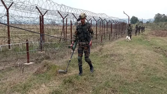 पुंछ में पाकिस्तान की नापाक हरकत! LoC पर घुसपैठ की कोशिश नाकाम; गोलीबारी में 10 पाकिस्तानी सैनिक घायल पुंछ में पाकिस्तान की नापाक हरकत! LoC पर घुसपैठ की कोशिश नाकाम; गोलीबारी में 10 पाकिस्तानी सैनिक घायल
