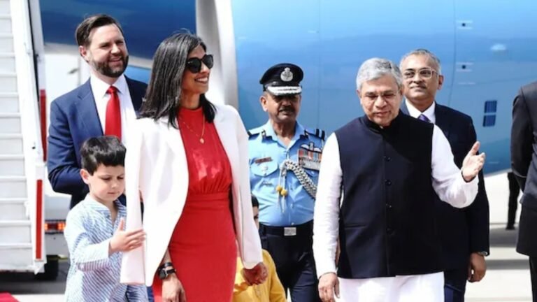 America के Vice President JD Vance का India दौरा, New Delhi पहुंचे