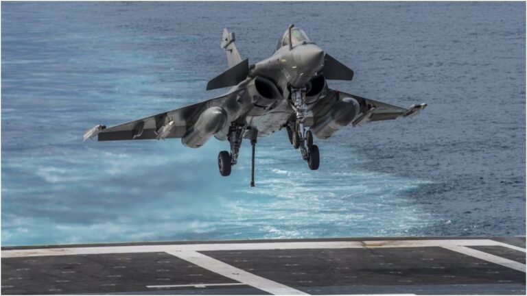 Indian Ocean में बढ़ेगा India का दम! नौसेना को मिलेंगे 26 राफेल मरीन लड़ाकू विमान, 63,000 करोड़ की सबसे बड़ी डील पक्की