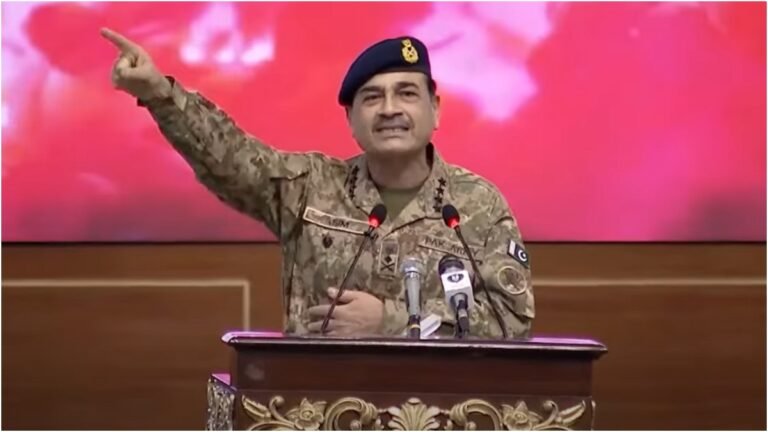 Jammu-Kashmir के Pahalgam में टूरिस्टों पर हमला! नाम पूछकर मारी गोली, कैमरे में कैद हुई दरिंदगी