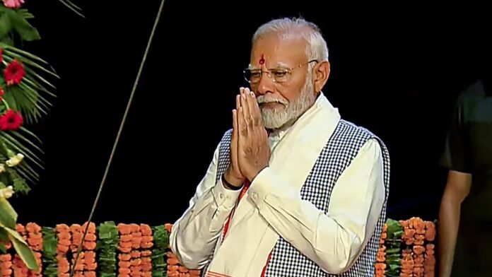 Modi का रिकॉर्ड दौरा: Varanasi में लगेगी विकास योजनाओं की बारिश, 50वीं यात्रा पर मिलेगा सबसे बड़ा तोहफा