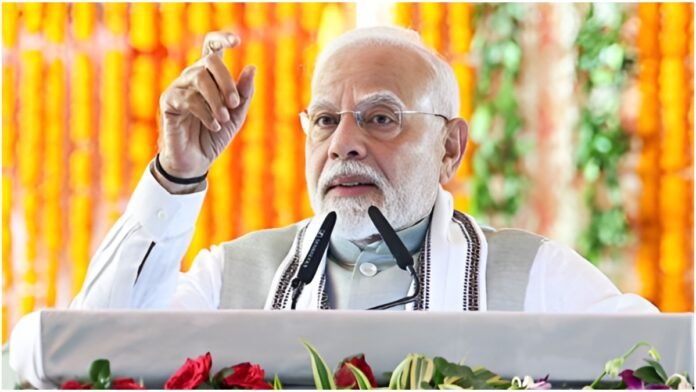 PM मोदी का Varanasi में बड़ा ऐलान: 'Kashi मेरी है, बेटियों से दरिंदगी करने वाले अब नहीं बचेंगे