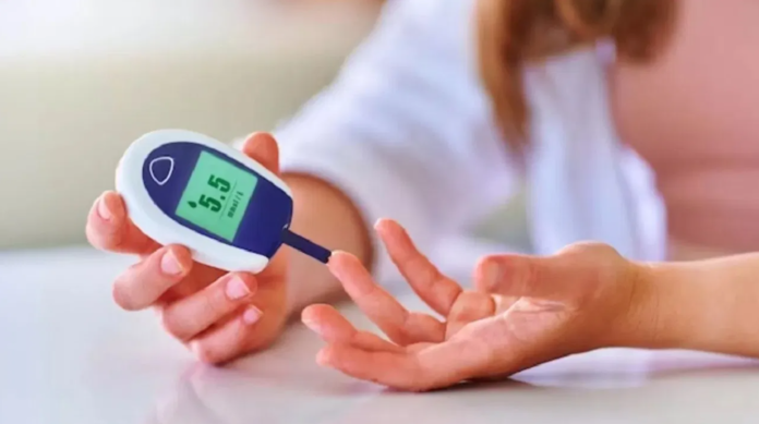 प्री- डायबिटीज में शरीर में क्या लक्षण दिखते हैं, कैसे करें इनको कंट्रोल