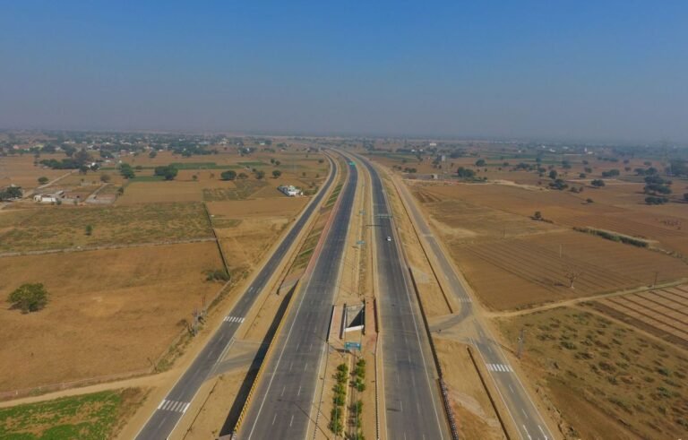 Banaras Kolkata Greenfield Expressway निर्माण के लिए चतरा जिले में काटे जाएंगे 80 हजार से अधिक पेड़