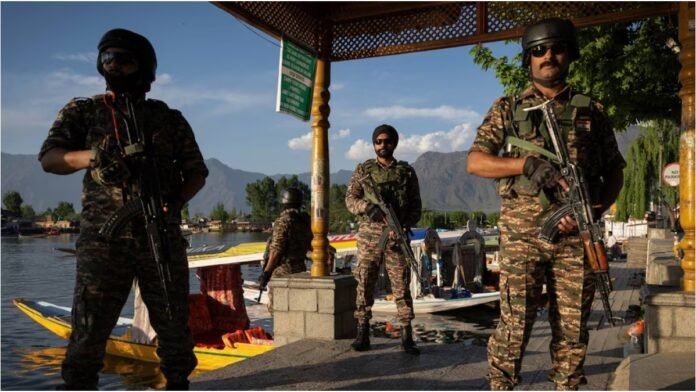 Dal Lake के पास Air Raid Siren की टेस्टिंग, India-Pakistan तनाव के बीच सुरक्षा चाक-चौबंद