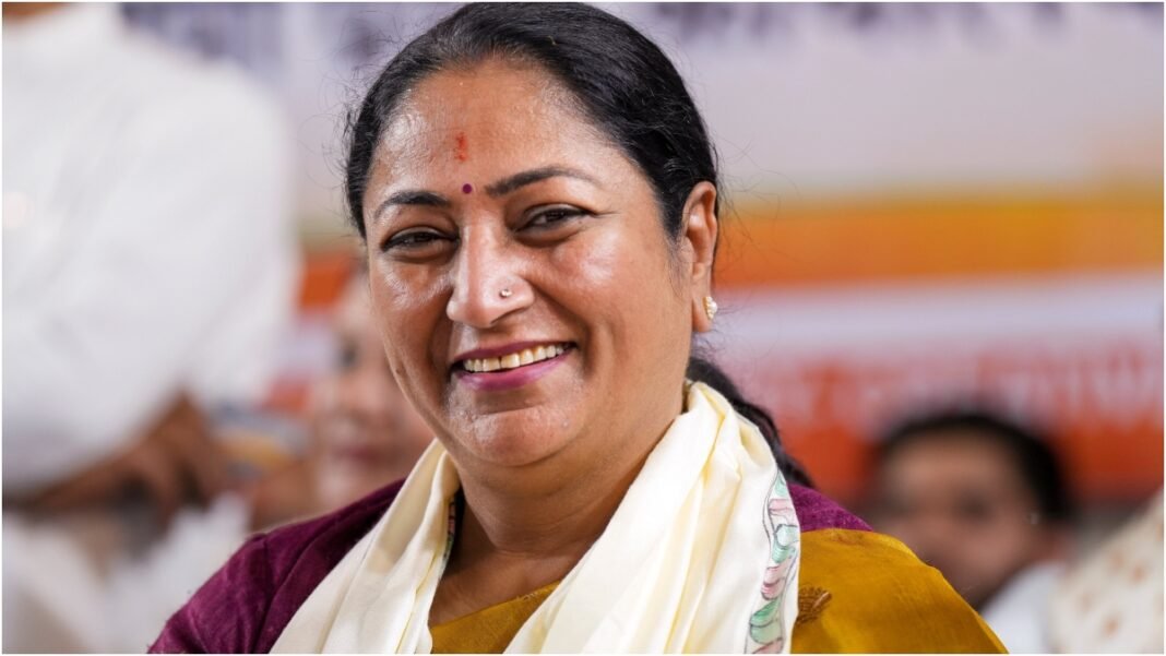 Delhi में भारी बारिश के बाद जलभराव पर CM Rekha Gupta का बड़ा बयान, कहा- 'तिहरी इंजन सरकार' करेगी सुधार