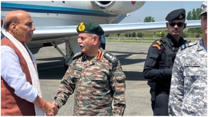 Jammu-Kashmir पहुंचे Defence Minister Rajnath Singh, Operation Sindoor के बाद सैनिकों से बोले- हर कतरे का हिसाब लेंगे