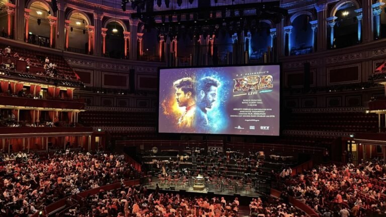 London में छाया 'RRR' का जादू! Royal Albert Hall में गूंजा 'Natu Natu', NTR Jr. और Ram Charan ने लूटी महफिल