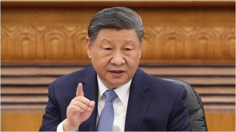 अब खुद ही तंगी में फंसा China! सरकारी खर्चों पर लगी रोक, अफसरों की शराब-सिगरेट बंद