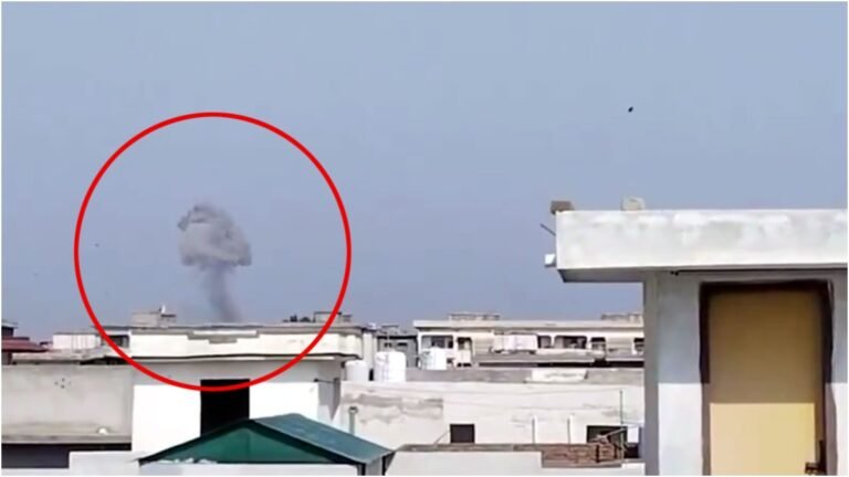 धमाकों से दहली सीमा! Pakistan की नापाक हरकतों से कांपे गांववाले, घरों की छतें उड़ीं, Modi ने दी सख्त चेतावनी