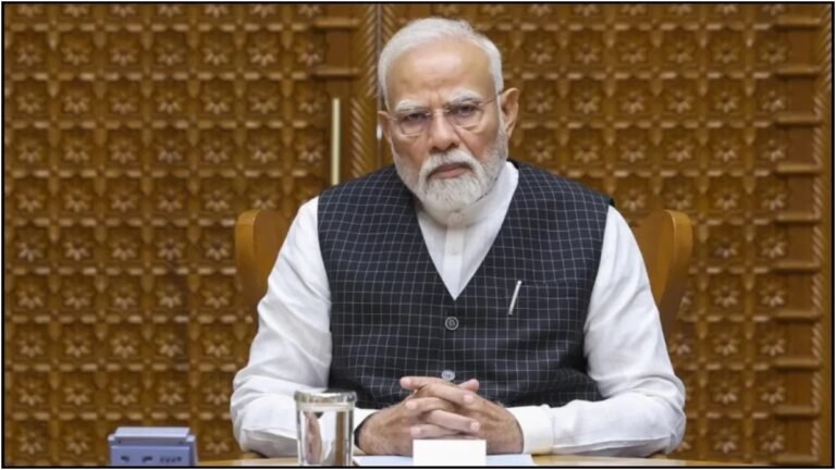 सुरक्षा पर सख्त PM Modi: हाई अलर्ट में पूरा देश, मंत्रालयों को दिए कड़े आदेश
