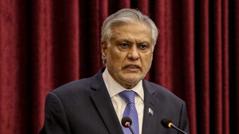 Iran को Pakistan का धोखा, Israel पर हमले का दावा निकला फर्जी, विदेश मंत्री Ishaq Dar बोले- "ऐसा कुछ नहीं कहा"
