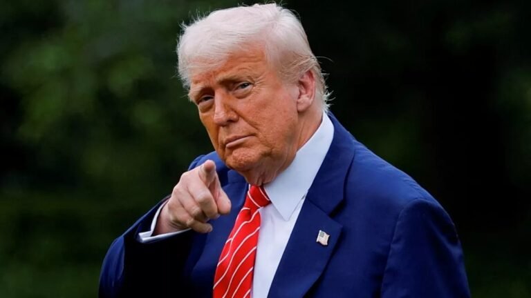 अक्टूबर से अमेरिकी फार्मा आयात पर ट्रंप सरकार का 100% टैरिफ, भारतीय दवा कंपनियों पर संकट के बादल