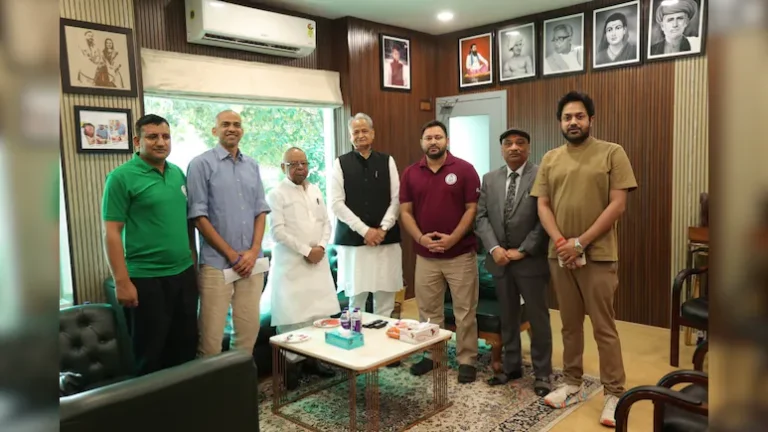 बिहार चुनाव में सुलझा ‘इंडिया’ गठबंधन का पेंच, तेजस्वी यादव बने सीएम उम्मीदवार, मुकेश सहनी होंगे डिप्टी सीएम