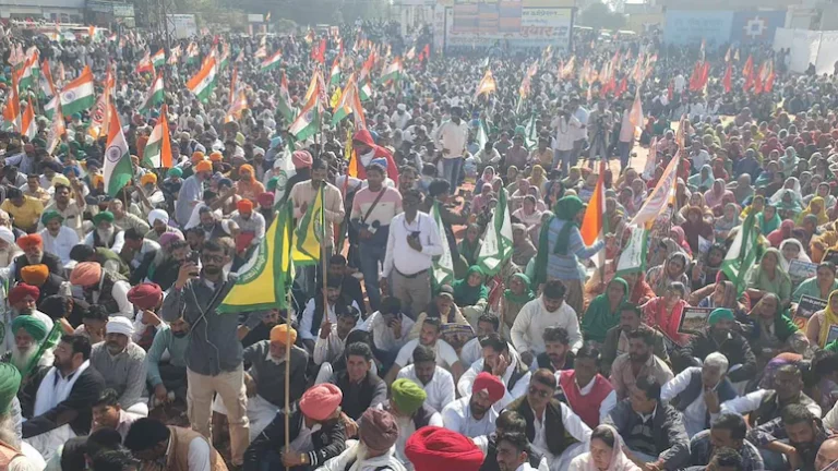 हनुमानगढ़ में एथेनॉल प्लांट को लेकर हिंसा, तनाव बरकरार